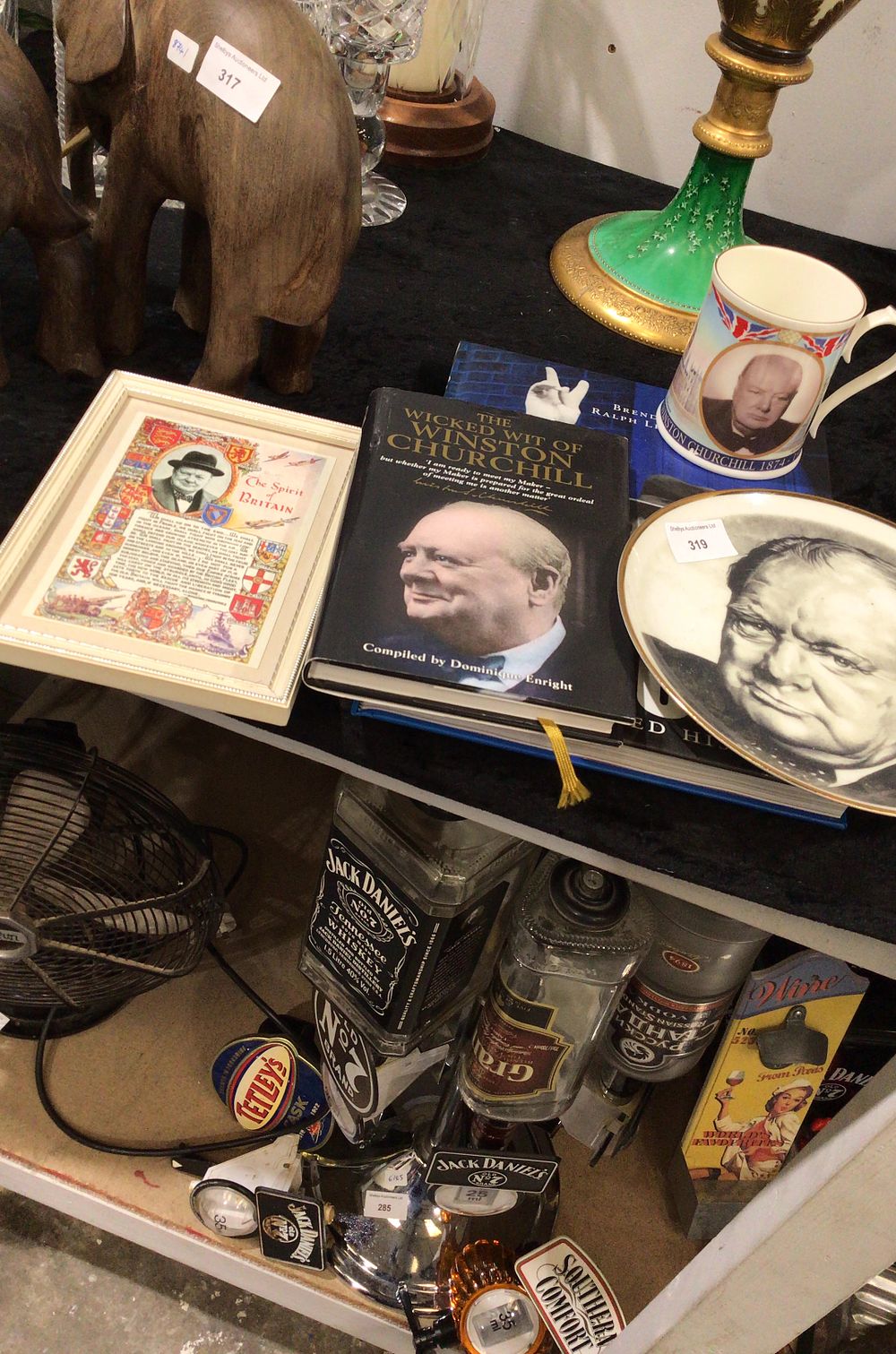 Lot 319: Winston Churchill Decorative Portrait Plate