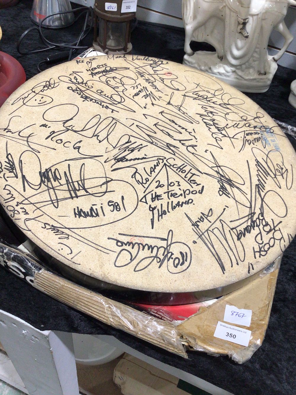 Lot 350: Multi-Signed Collectible dart board with autographs