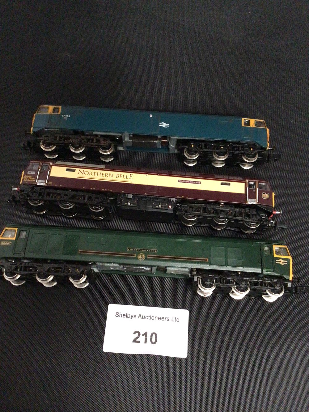 Lot 210: 3 Graham Farish N gauge class 47 diesels