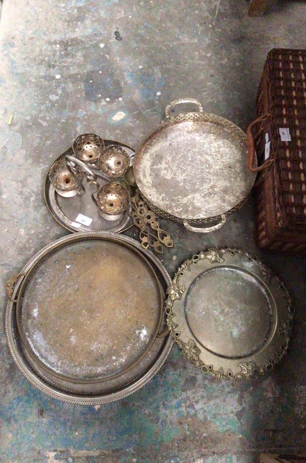 Lot 315: A Group of Tarnished Silver-Toned Serving Trays and Cups