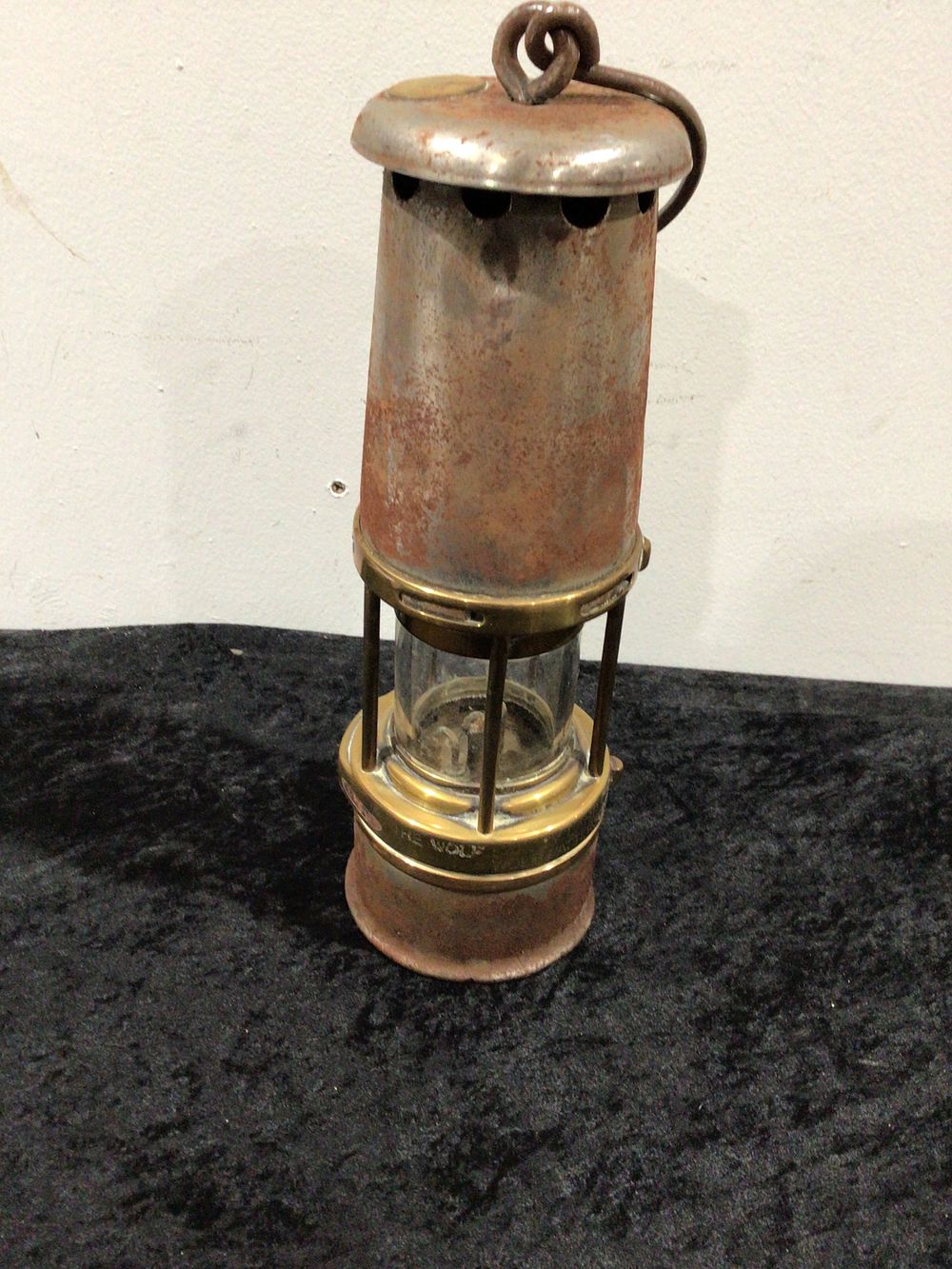 Lot 155: An Antique Wolf Safety Lamp Co. Patterson Miners Safety Lamp