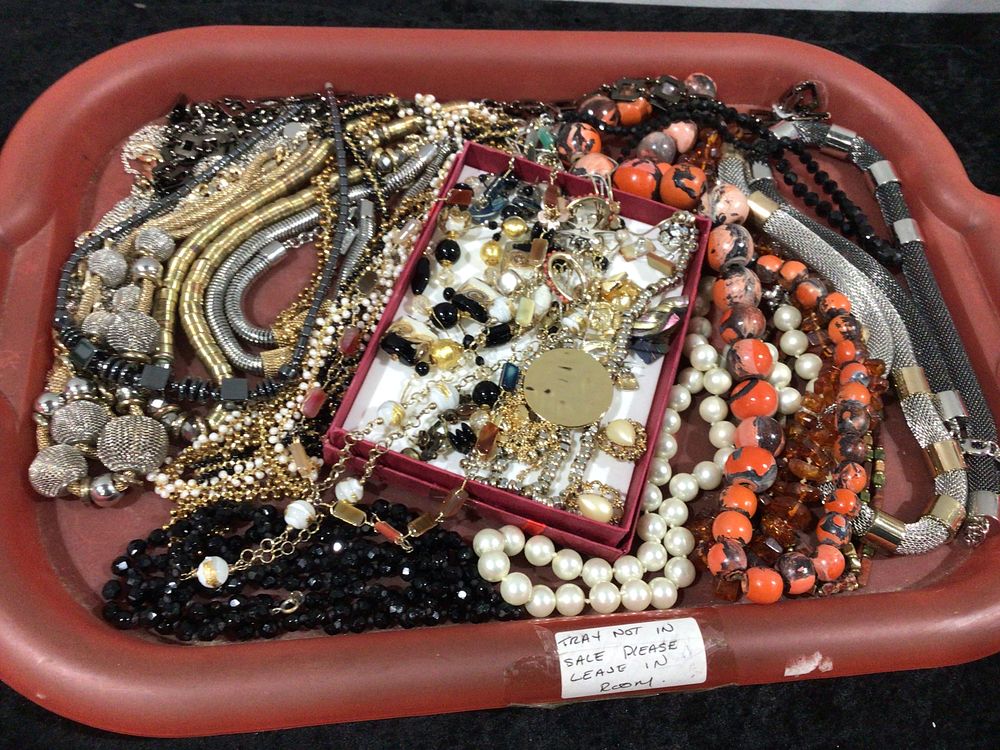 Lot 283: A Large Collection of Mixed Costume Jewelry, Mid-to-Late 20th Century and Contemporary