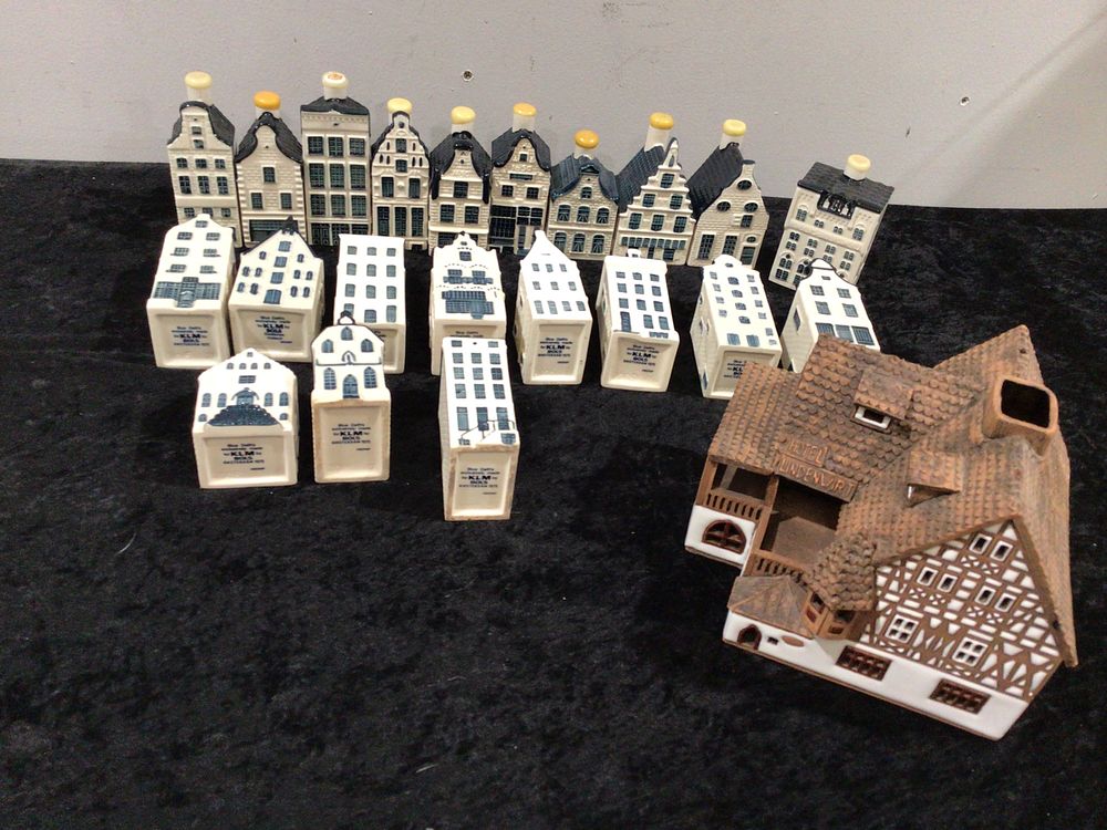 Lot 286: A Collection of KLM BOLS Delftware House Miniatures and a Ceramic House Model