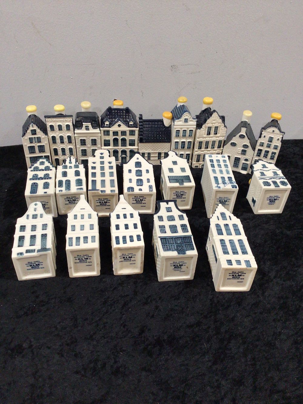 Lot 287: A Collection of KLM Blue Delft House Bottles