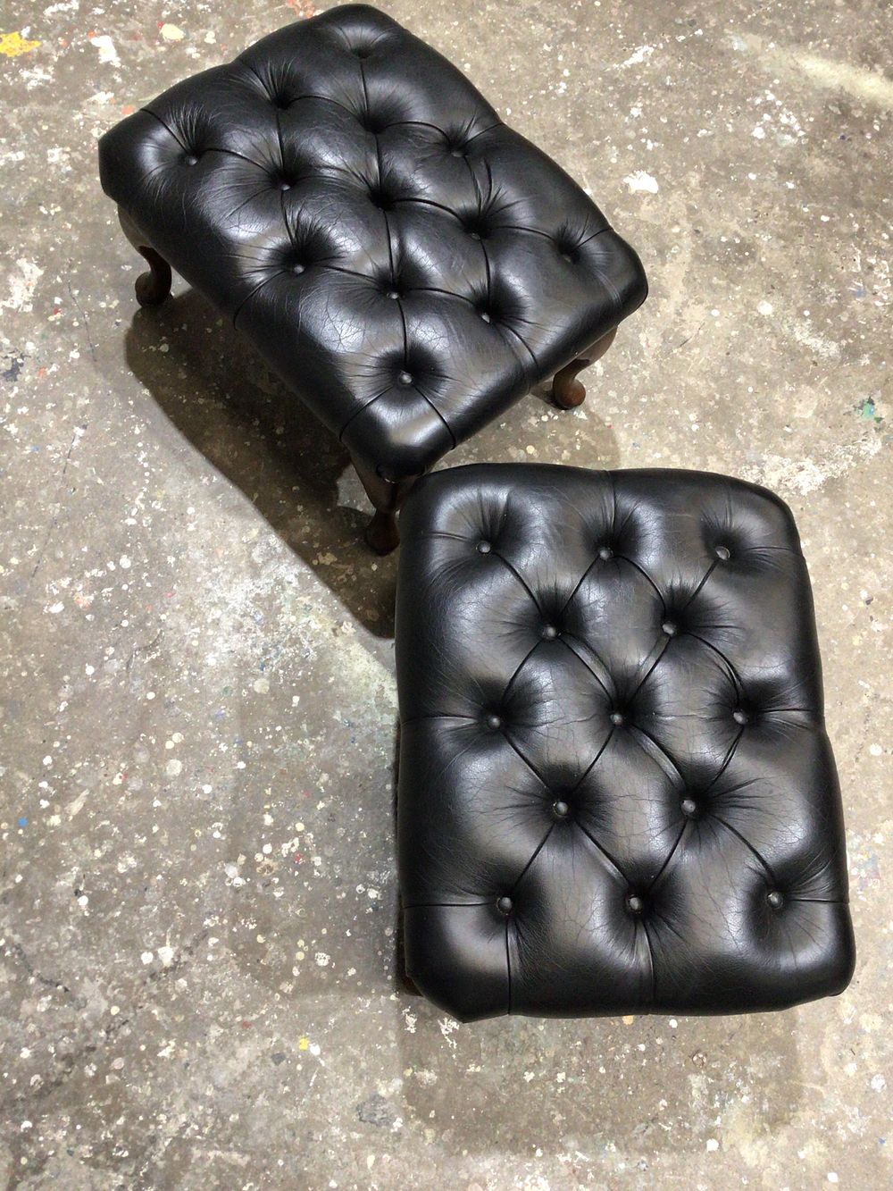 Lot 309: A Pair of Glitzhome 22"W Leatherette Button-Tufted Footstools
