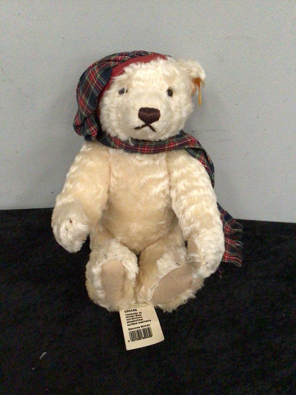 Lot 271: Steiff 'Four Seasons Winter Colin' Growler Teddy Bear, Model No. 654459, 35cm, circa 1998