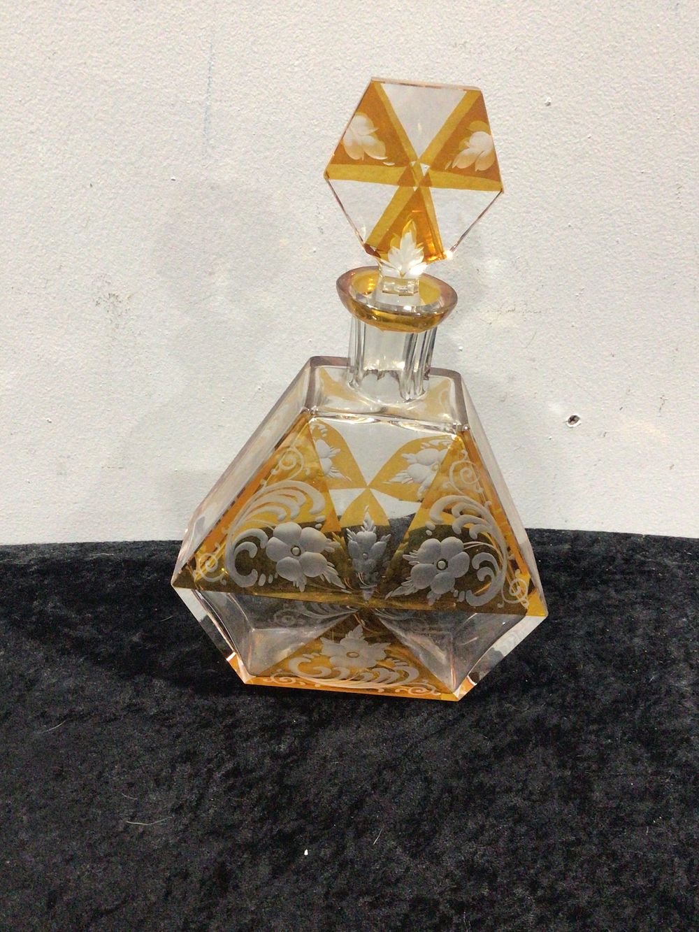 Lot 313: A Bohemian Art Deco Cut to Clear Glass Decanter