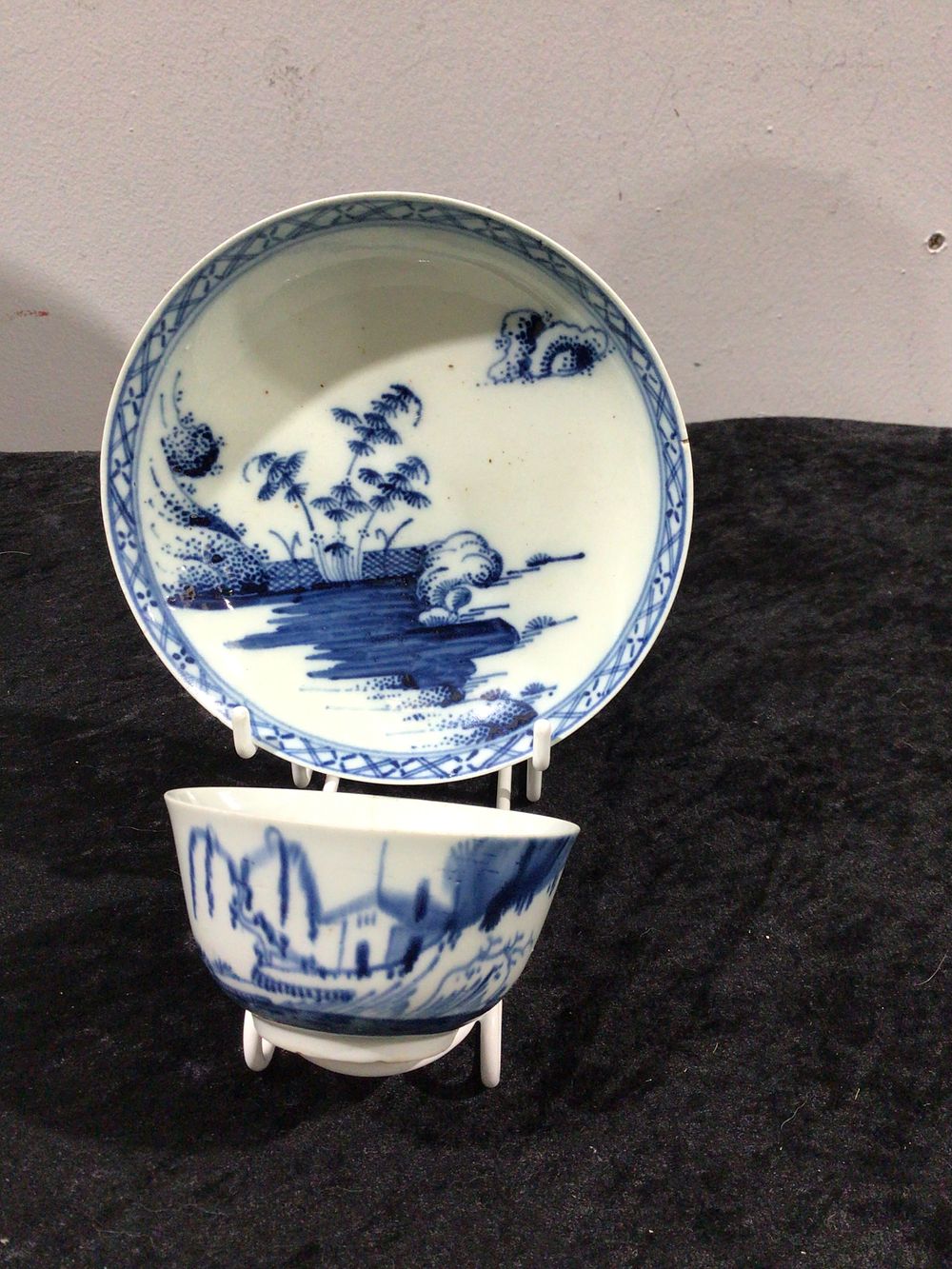 Lot 124: A Circa 1870 Worcester Porcelain Cup and Saucer with Underglaze Blue Decoration