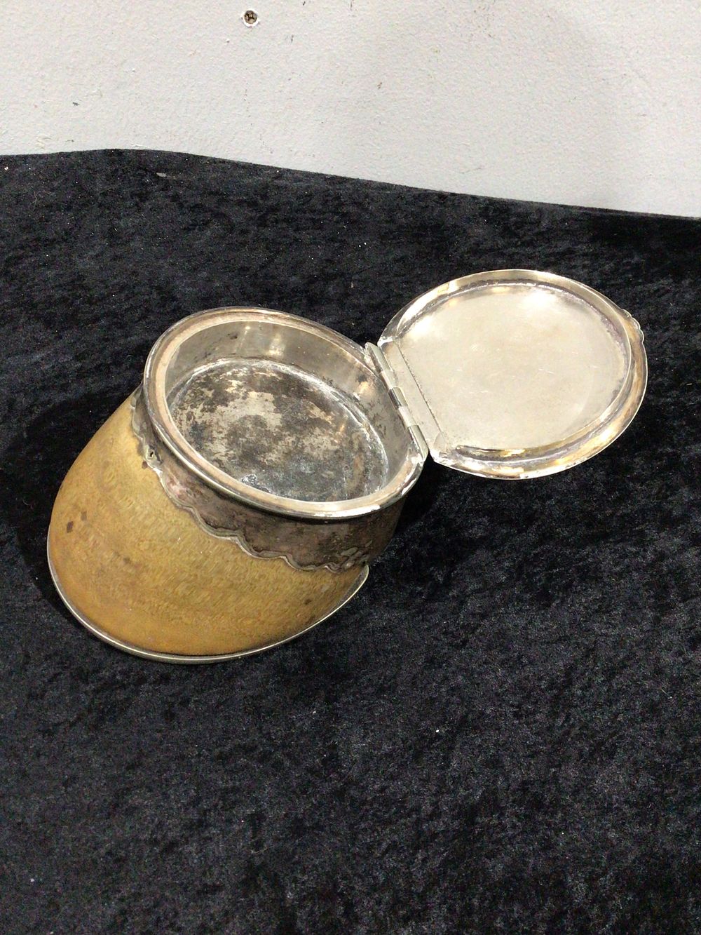 Lot 426: Antique Mounted Horse Hoof Lidded Box with Monogram
