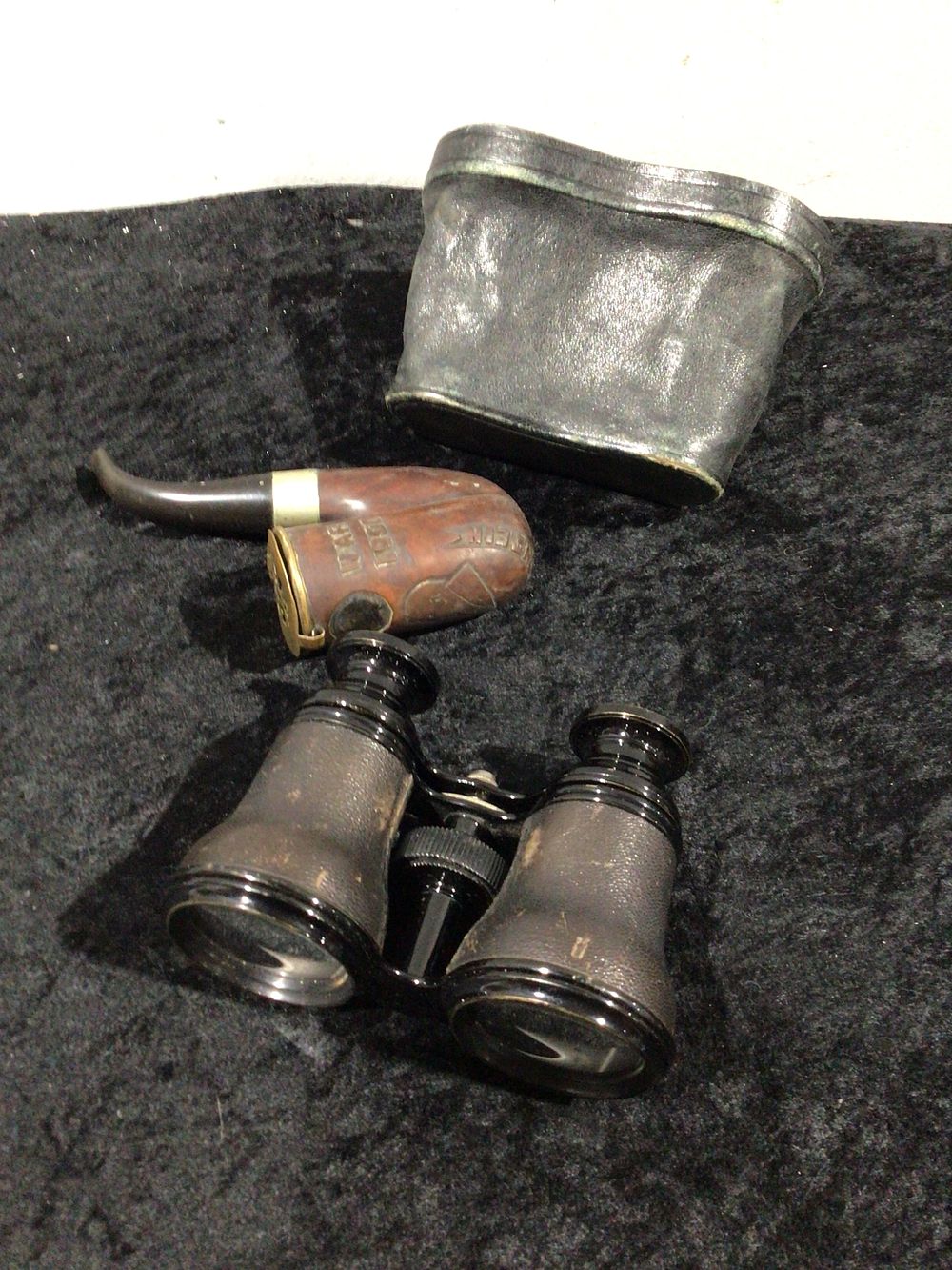 Lot 478: A Pair of Vintage French Opera Glasses, a Médérico Smoking Pipe, and a Leather Case