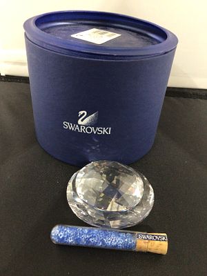 Swarovski SCS 2005 Tropical Jewelry Box. A Swarovski SCS 2005 Tropical Jewelry Box, comprising a 