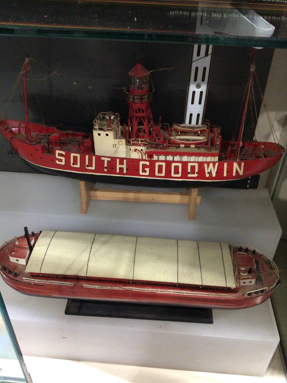 Lot 327: A Pair of Ship Models, including a Trinity House Lightship 'South Goodwin'