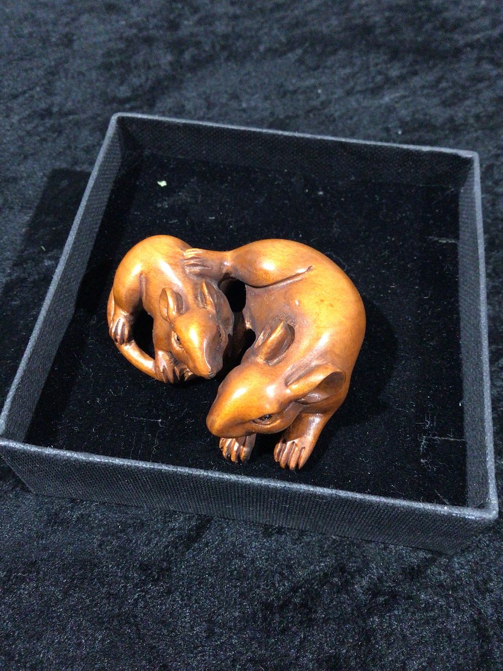 Lot 374: Hand Carved Boxwood Netsuke of Two Mice, Signed Sōichi