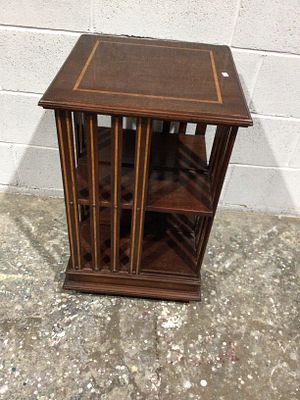 Sheraton Revival Mahogany and Satinwood Inlaid Revolving Bookcase. An Early 20th Century 