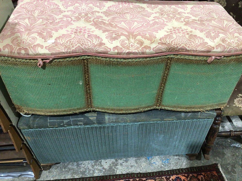 Lot 205: A Green Lloyd Loom Style Upholstered Storage Ottoman