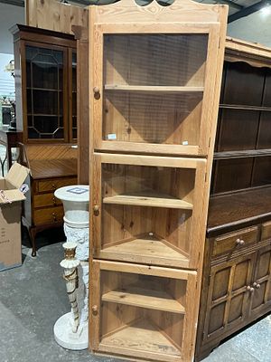 A Three-Section Pine Corner Display Cabinet. A single corner display cabinet constructed 