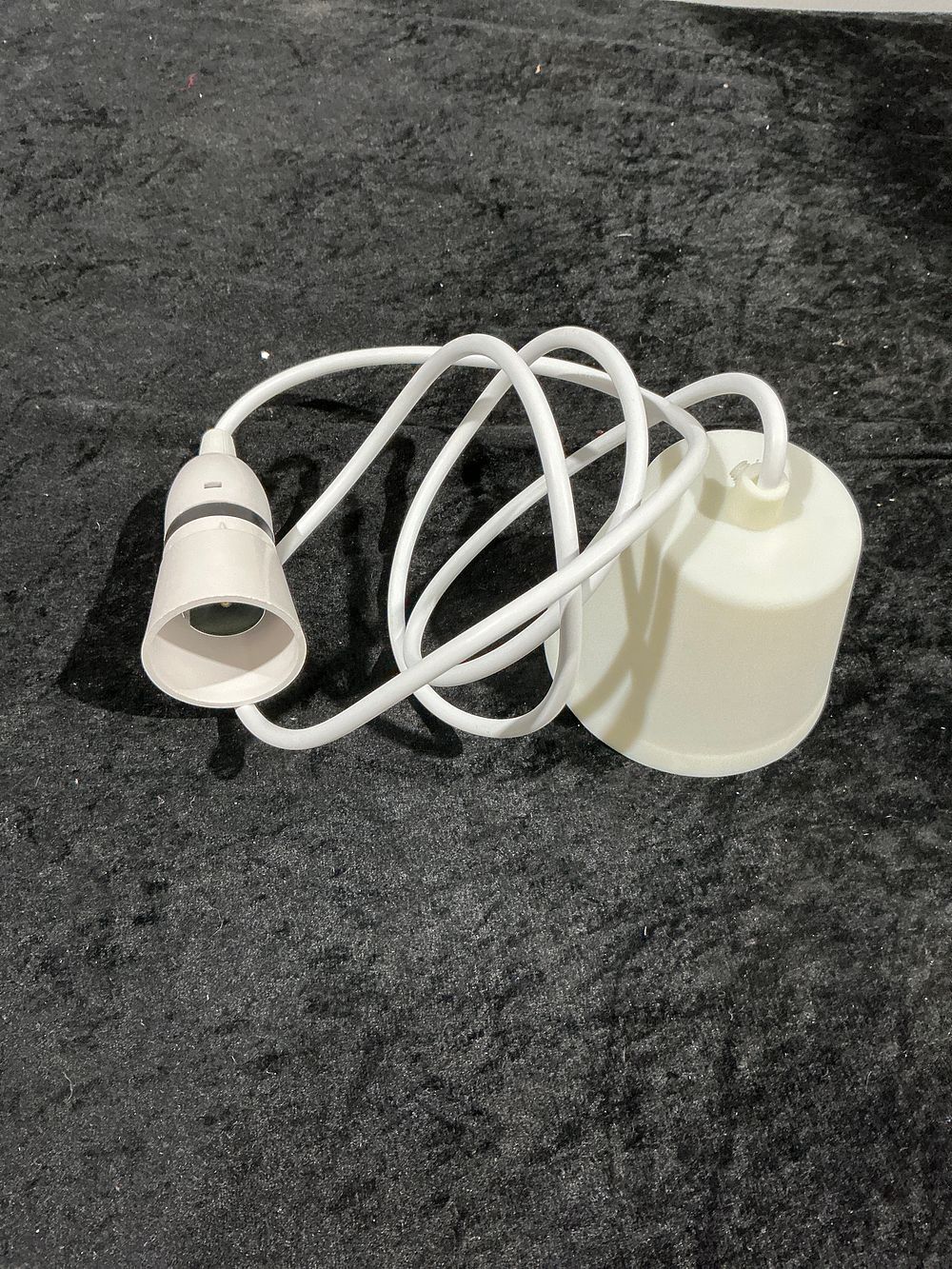 Lot 179: A Collection of 25 Lightingsky-Style White Polymer E27 Pendant Lamp Cord Sets