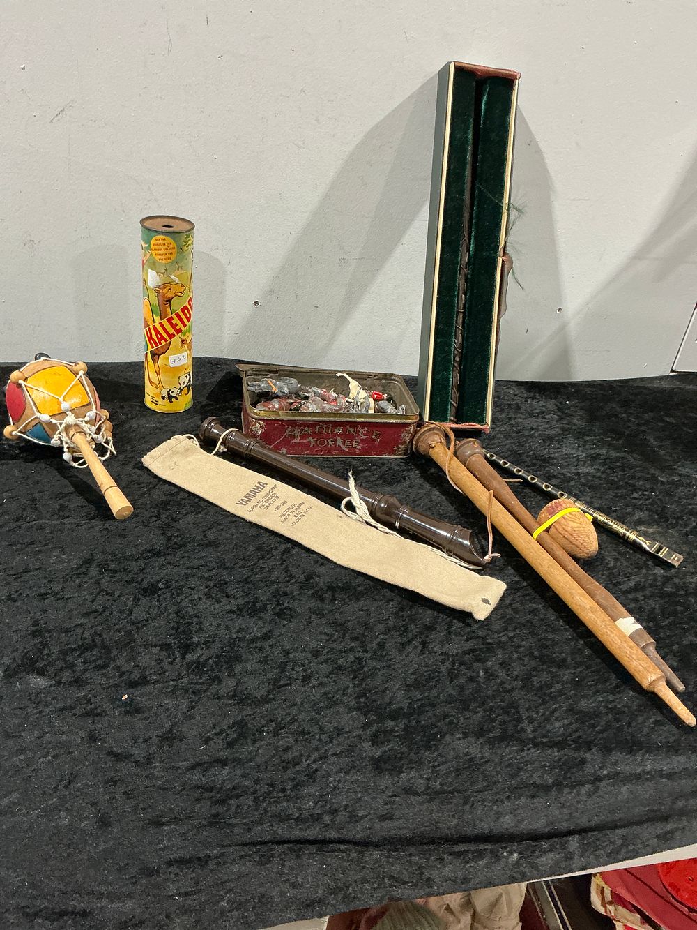 Lot 263: A Collection of 12 Vintage and Modern Toys and Musical Instruments