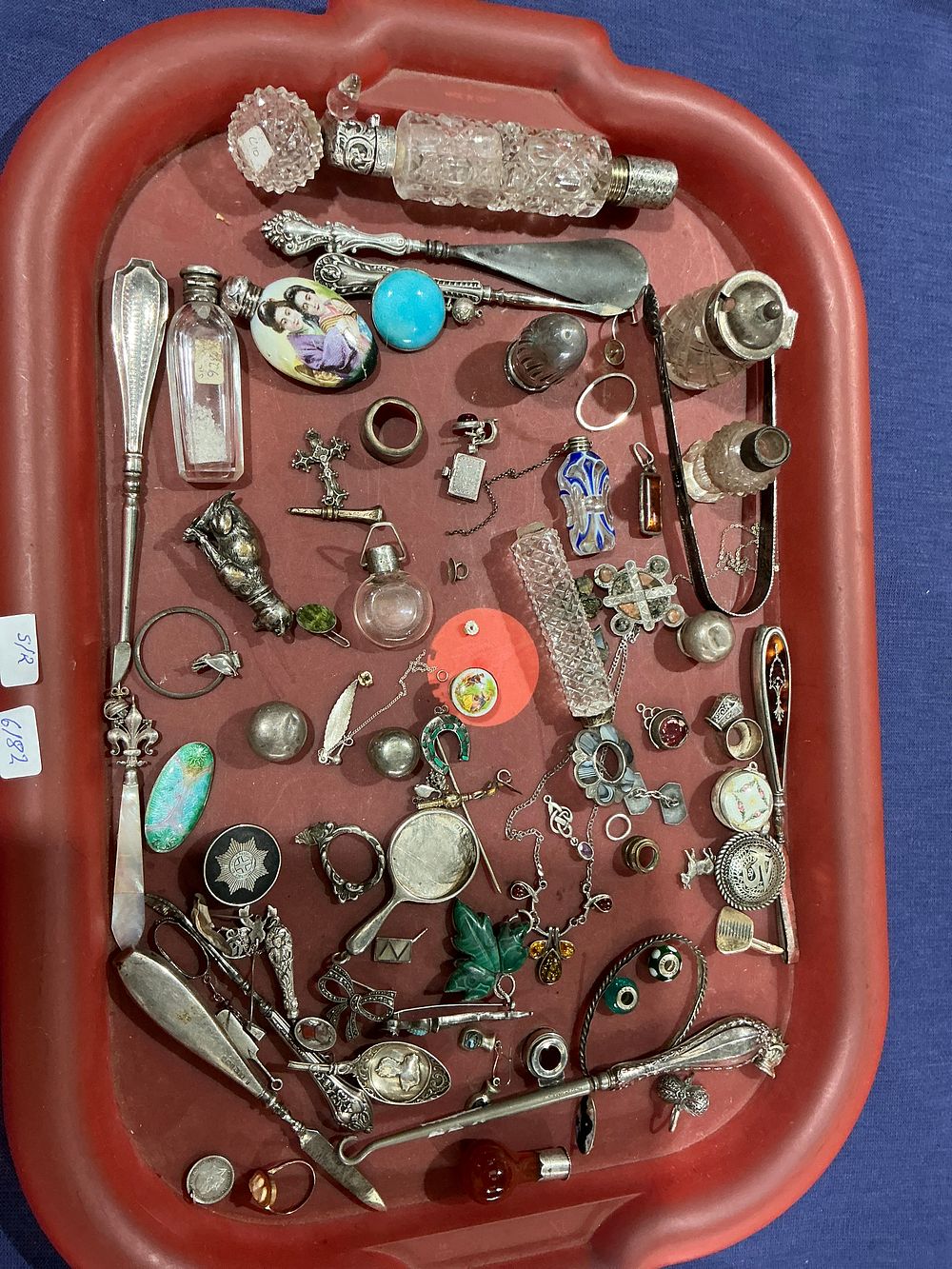 Lot 237: A Collection of Silver Jewelry and Silver Repair Items