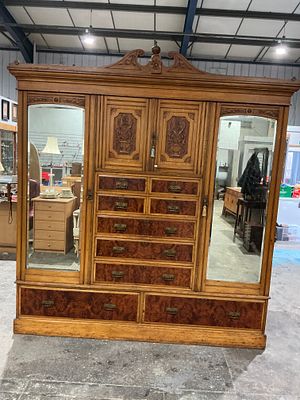Late Victorian Burr Walnut and Oak Breakfront Compactum Wardrobe. A substantial Late Victorian 