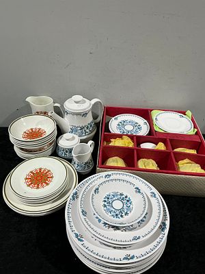 A Collection of Noritake Progression Blue Moon and Sunburst Pattern Ceramic Tableware
Category: 