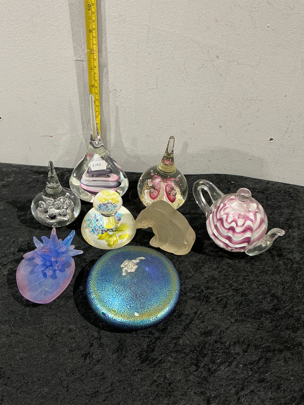 Lot 154: A Collection of Contemporary Studio Art Glass including Heron Glass and David Traub
Category: Art Glass