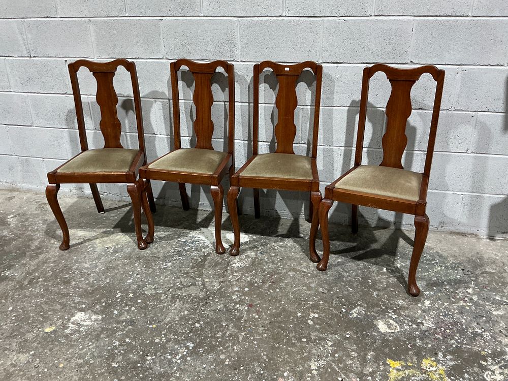 Lot 176: A Set of Pennsylvania House Solid Cherry Queen Anne Style Side Chairs