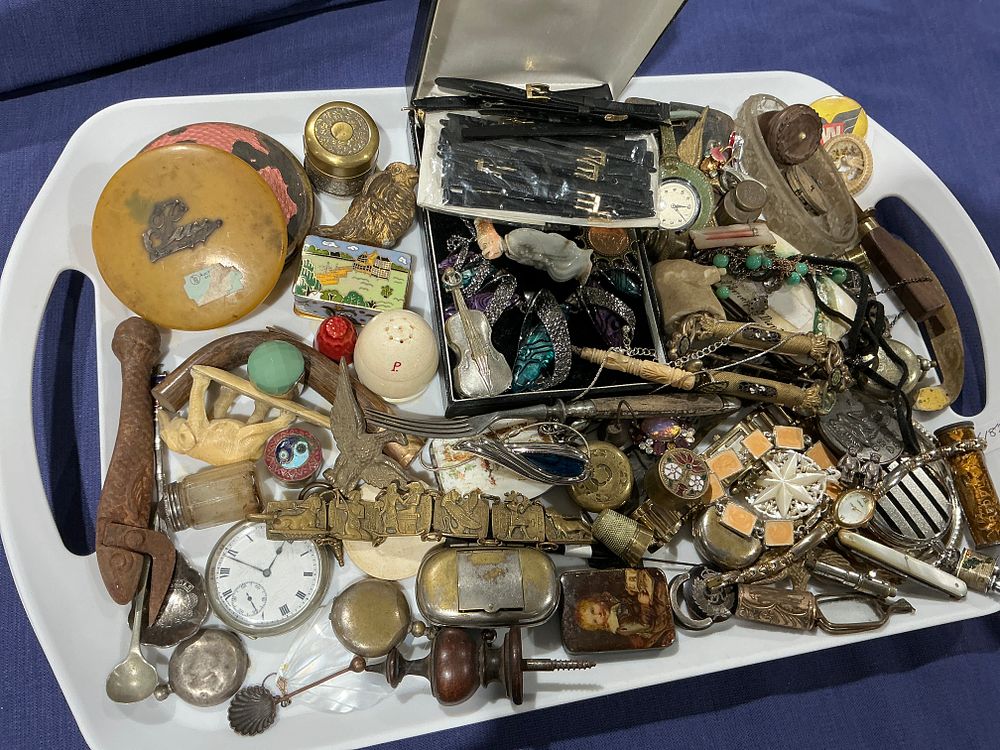 Lot 250: Lugo and Various Makers, Eclectic Collection of Vintage Jewellery and Curios, Egyptian Revival Style, c. 1890-1960