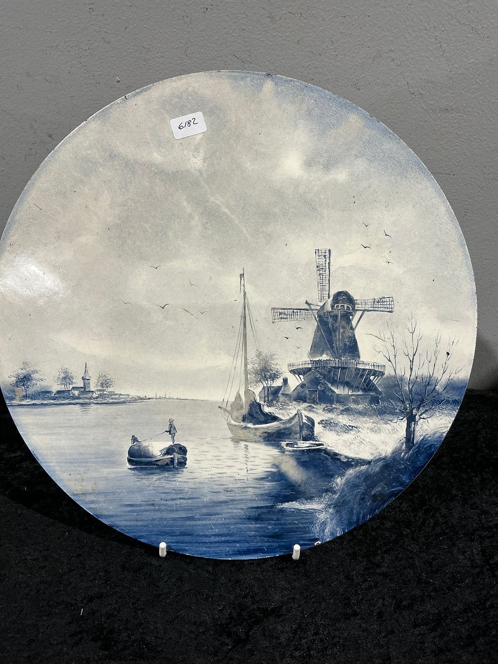 Lot 262: A Large 20th Century Delft Blue and White Pottery Round Charger
Category: Ceramics