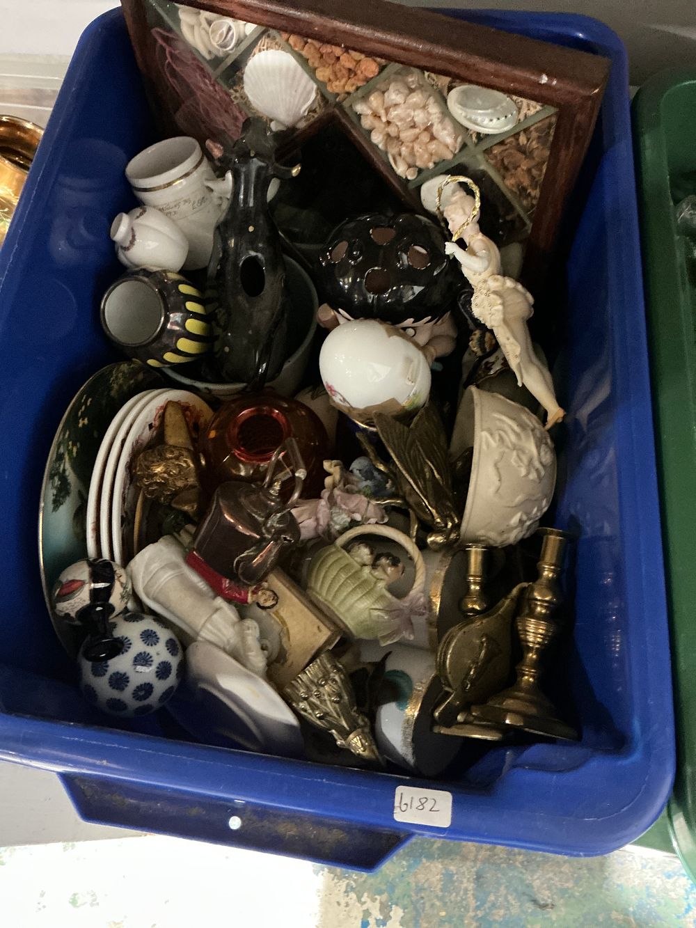 Lot 371: A Mixed Collection of Decorative Ceramics, Metalware, and Glassware, including a Shell Shadow Box

Category: Ceramics