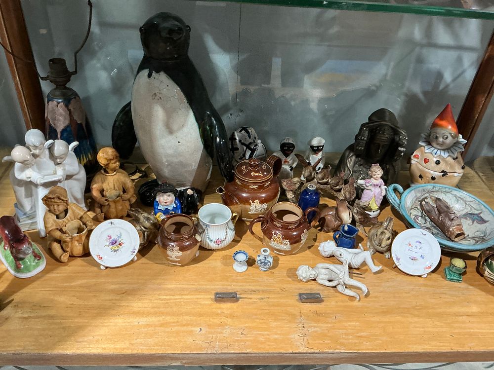 Lot 405: A Collection of Decorative Ceramics and Restoration Pottery Ware including a Large Penguin Figurine and Relief-Moulded Stoneware
Category: Ceramics