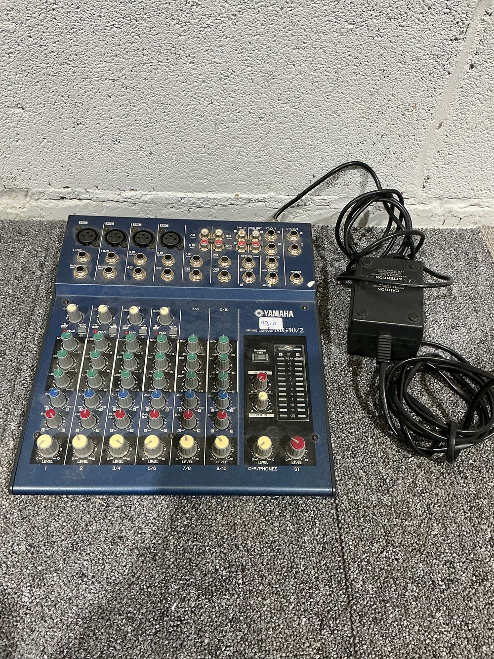 Lot 203: Yamaha MG10/2 10-Channel Analogue Mixing Console, Early 2000s