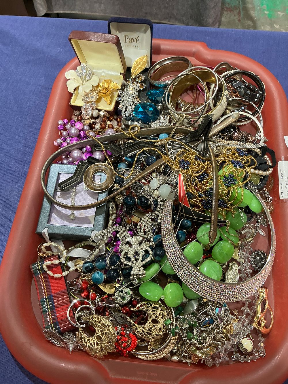 Lot 223: Yellow and Silver-Tone Costume Jewellery Collection featuring Rhinestone Collar and Assorted Beaded Necklaces