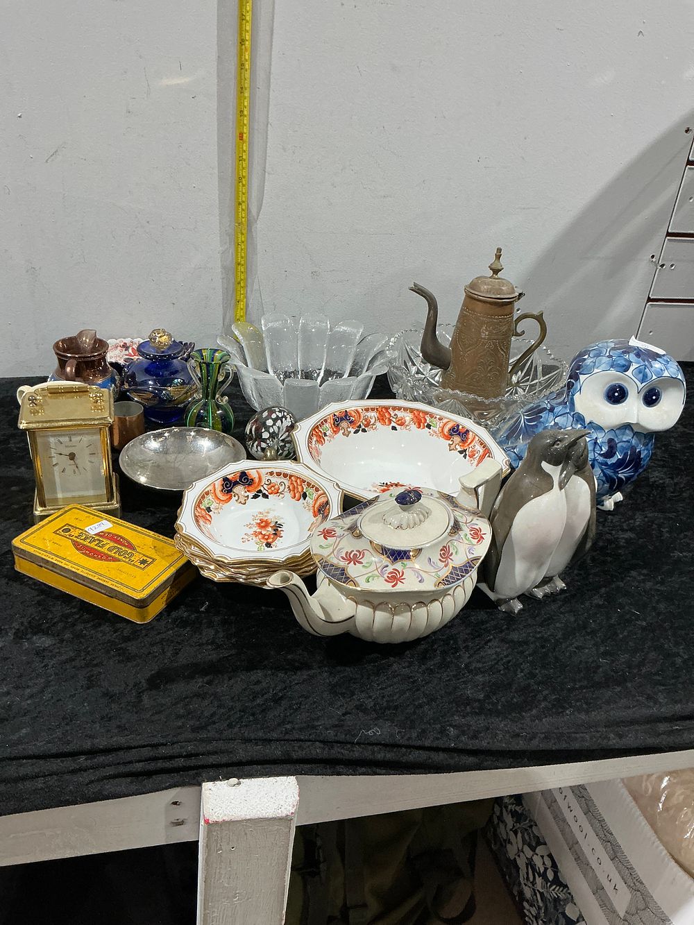 Lot 407: A Mixed Collection of Decorative Arts including Mason's Ironstone Imari Wares, Cut Glass, and a Brass Carriage Clock