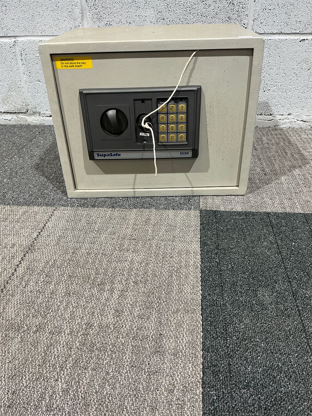 Lot 77: SupaSafe Model SS30 Electronic Personal Safe with Manual Key Override, circa 2005