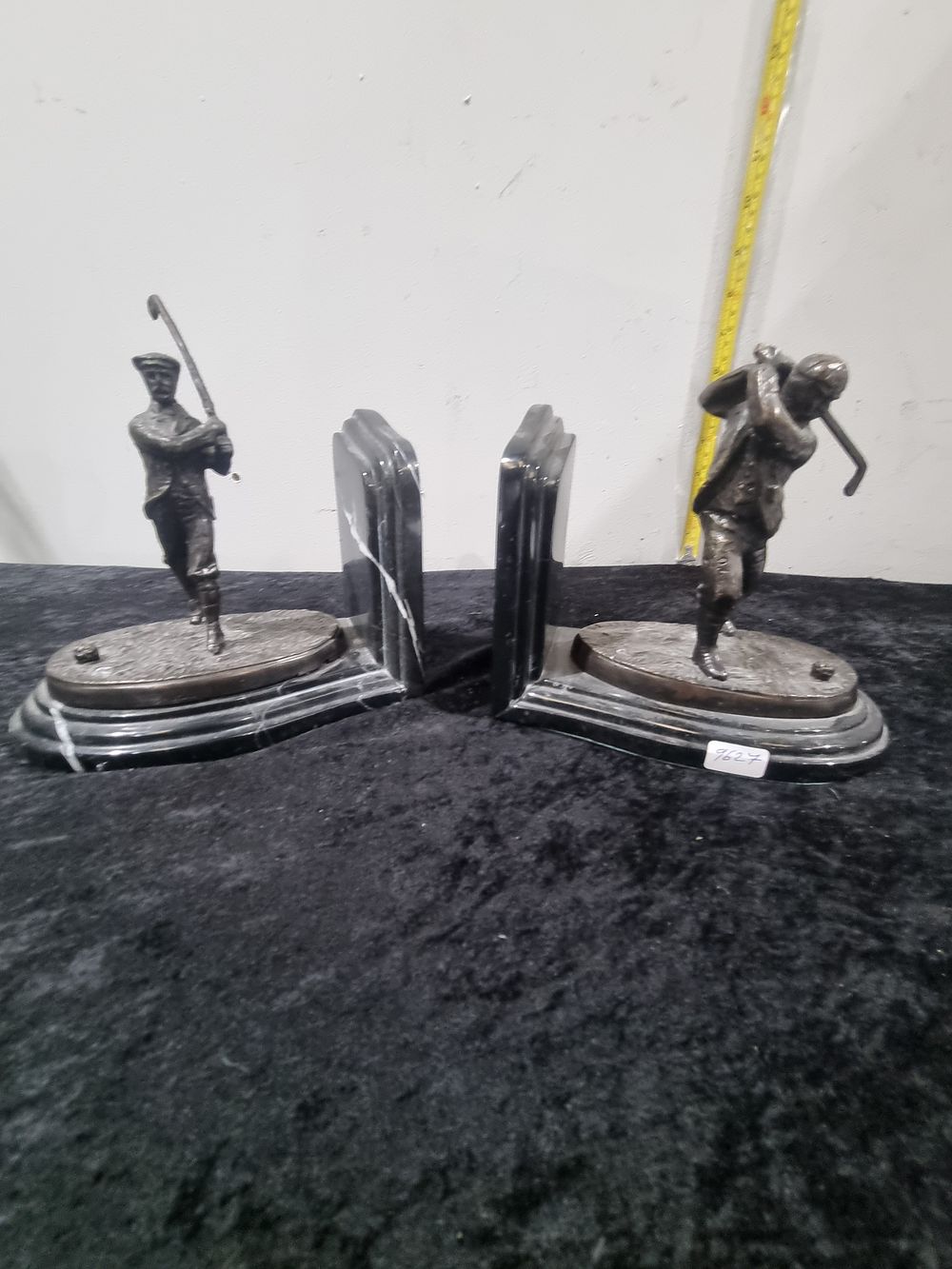 Lot 153: A Pair of Art Deco Style Cast Metal Golfing Bookends by F. Reece, 1989