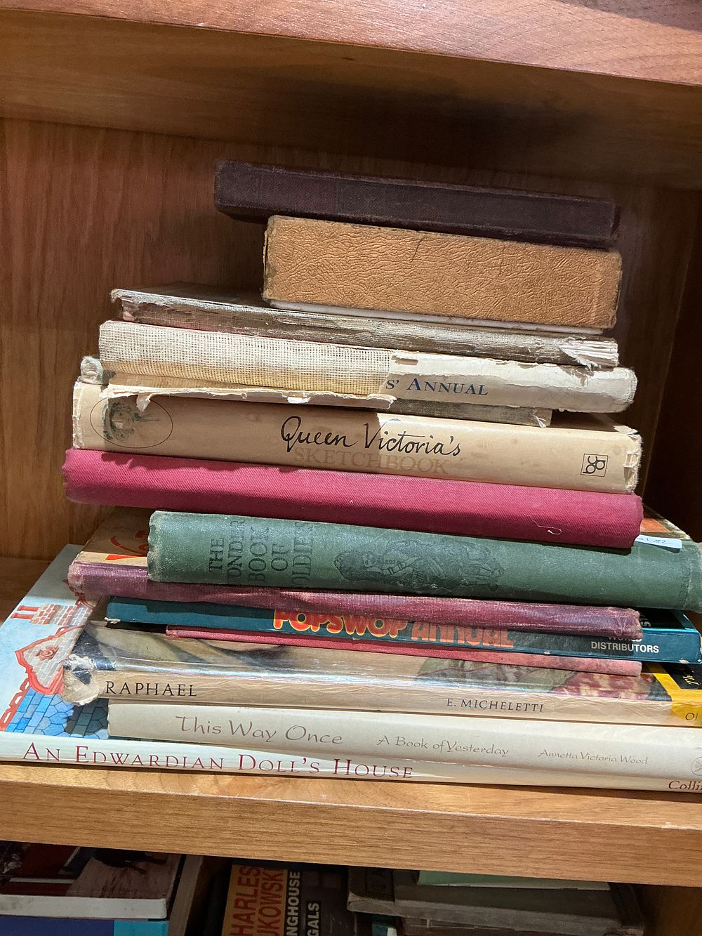 Lot 266: A Collection of Illustrated Books and Children's Annuals. Various Publishers, 20th Century.