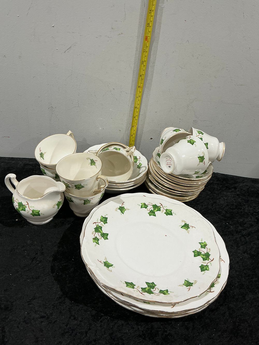 Lot 361: A Set of Colclough Bone China Tea Wares in the Ivy Leaf Pattern