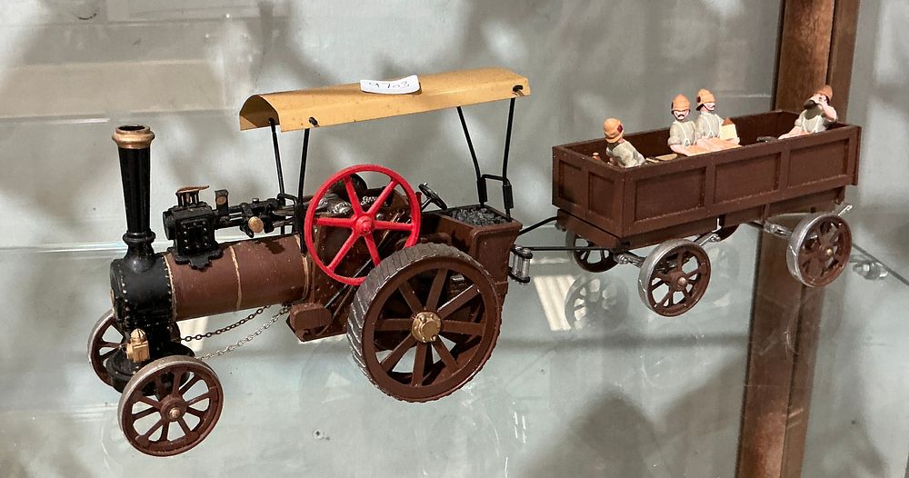 Lot 266: Schylling Dr. Livingstone Safari Traction Engine and Trailer Set