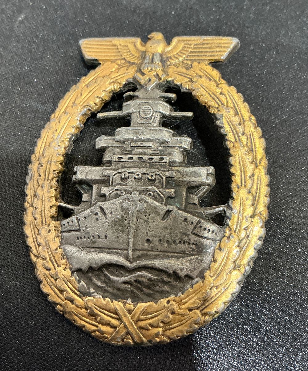Lot 350: Second World War German Kriegsmarine High Seas Fleet War Badge by Schwerin Berlin