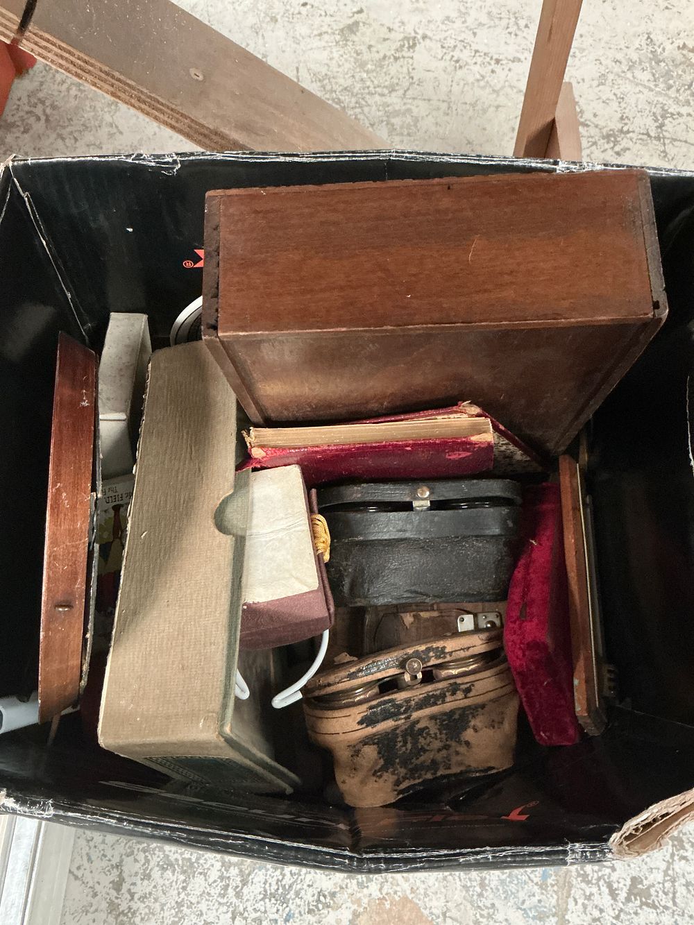 Lot 369: A Collection of Antique and Vintage Items including a Large Wooden Box, Leather Cases, and Optical Accessories