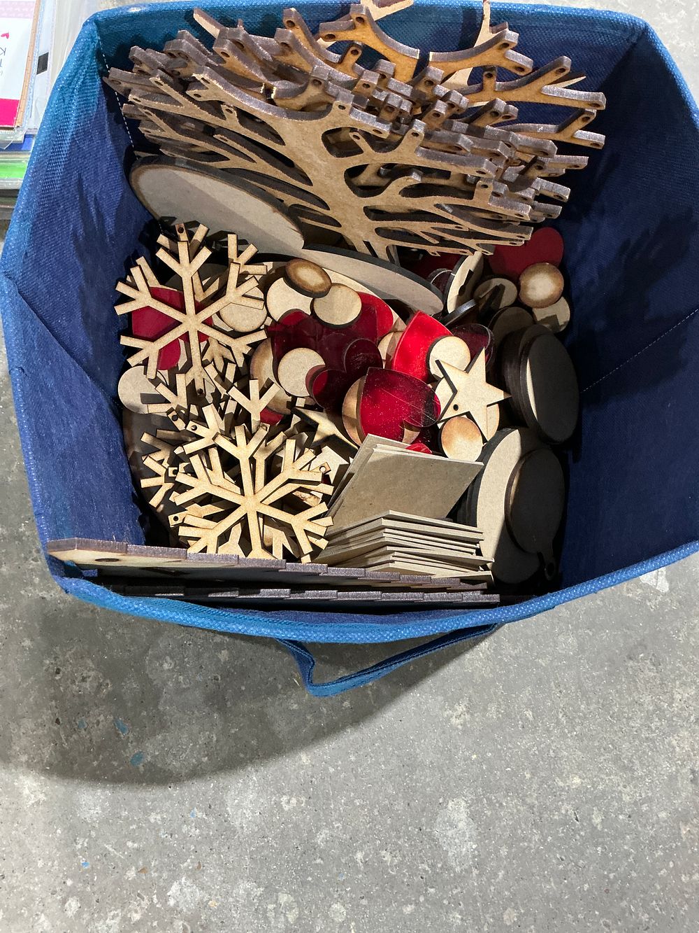 Lot 219: An Assortment of Laser-Cut Wooden and Acrylic Craft Ornaments and Shapes