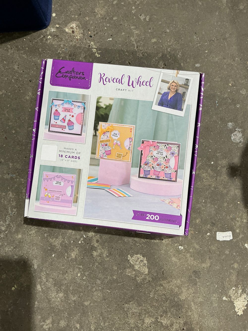 Lot 220: Crafter's Companion Reveal Wheel Craft Kit