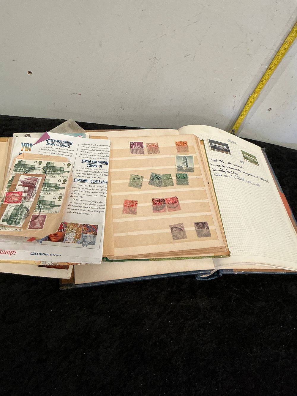 Lot 237: UK & Commonwealth Stamp Collection, Zambia Varieties and UK Castle High Values