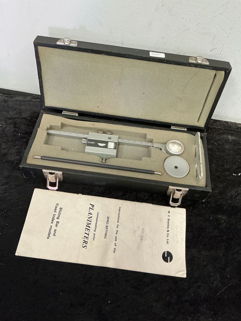 Lot 305: A Vintage W.F. Stanley and Co. Ltd. Allbrit Compensating Polar Planimeter