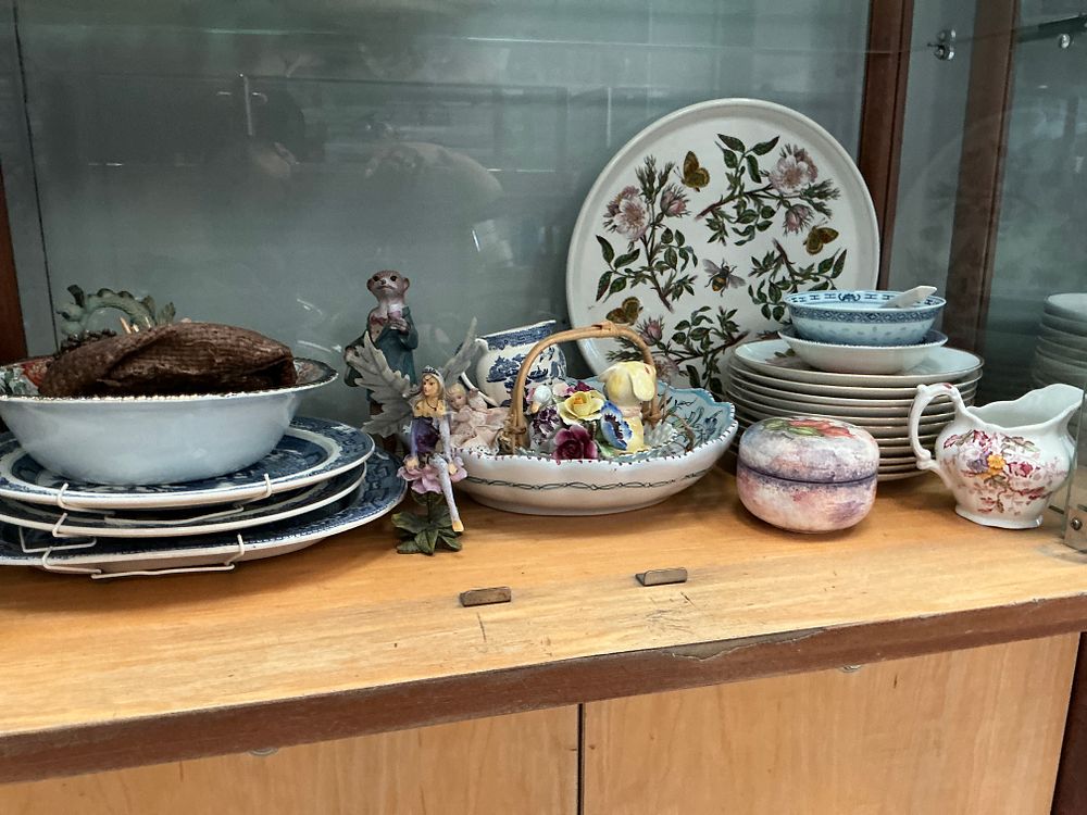 Lot 235: Selection of various maker pottery