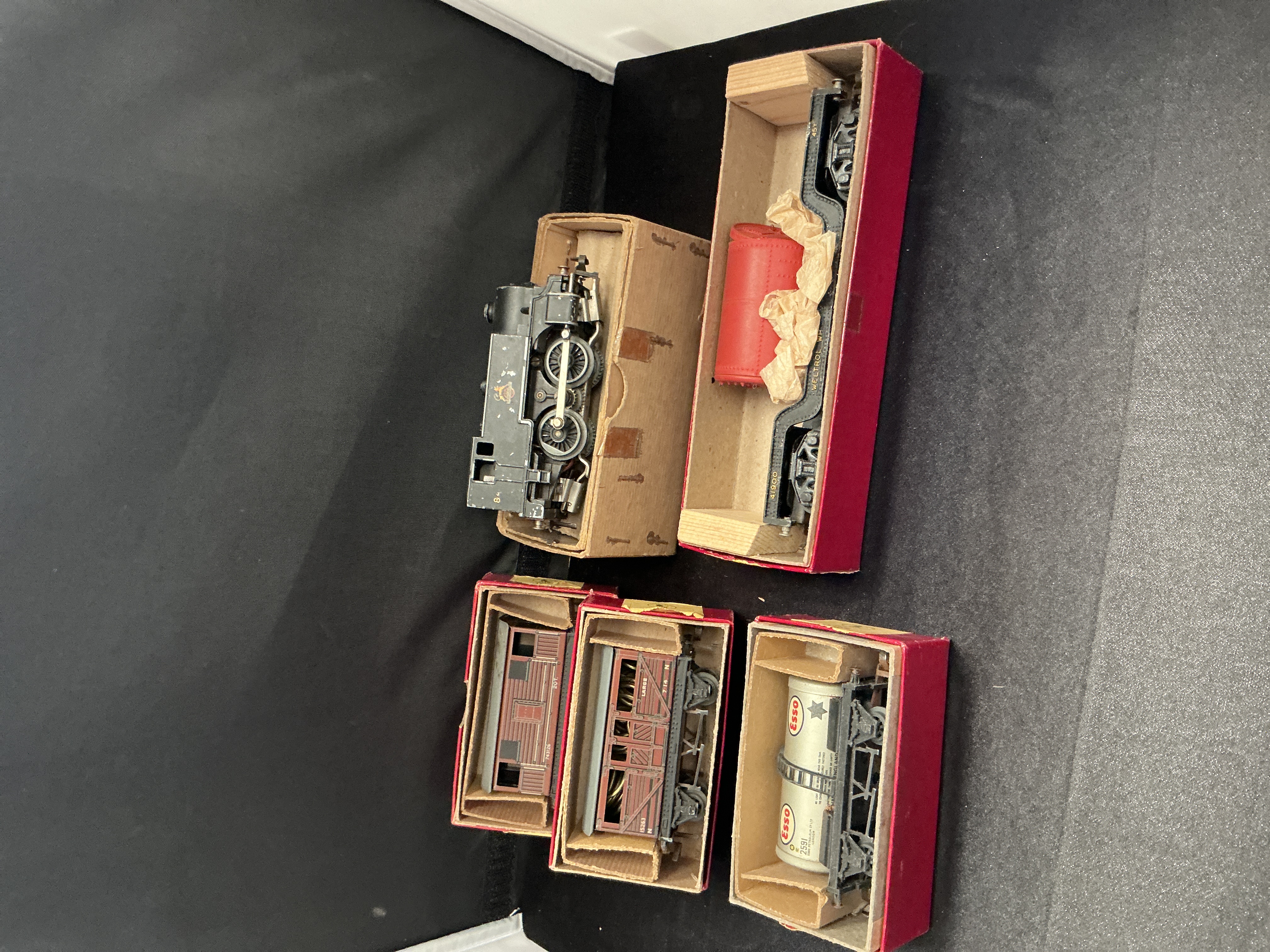 A Collection of Five Trix Twin Railway TTR OO Gauge Model Railway Items in Original Boxes