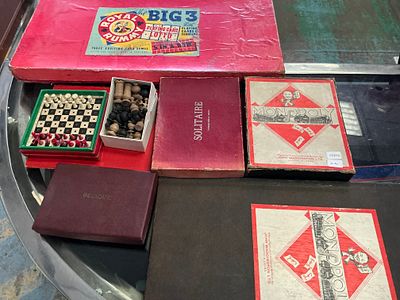 A Collection of Vintage British Board and Tabletop Games including Waddington's Monopoly and 