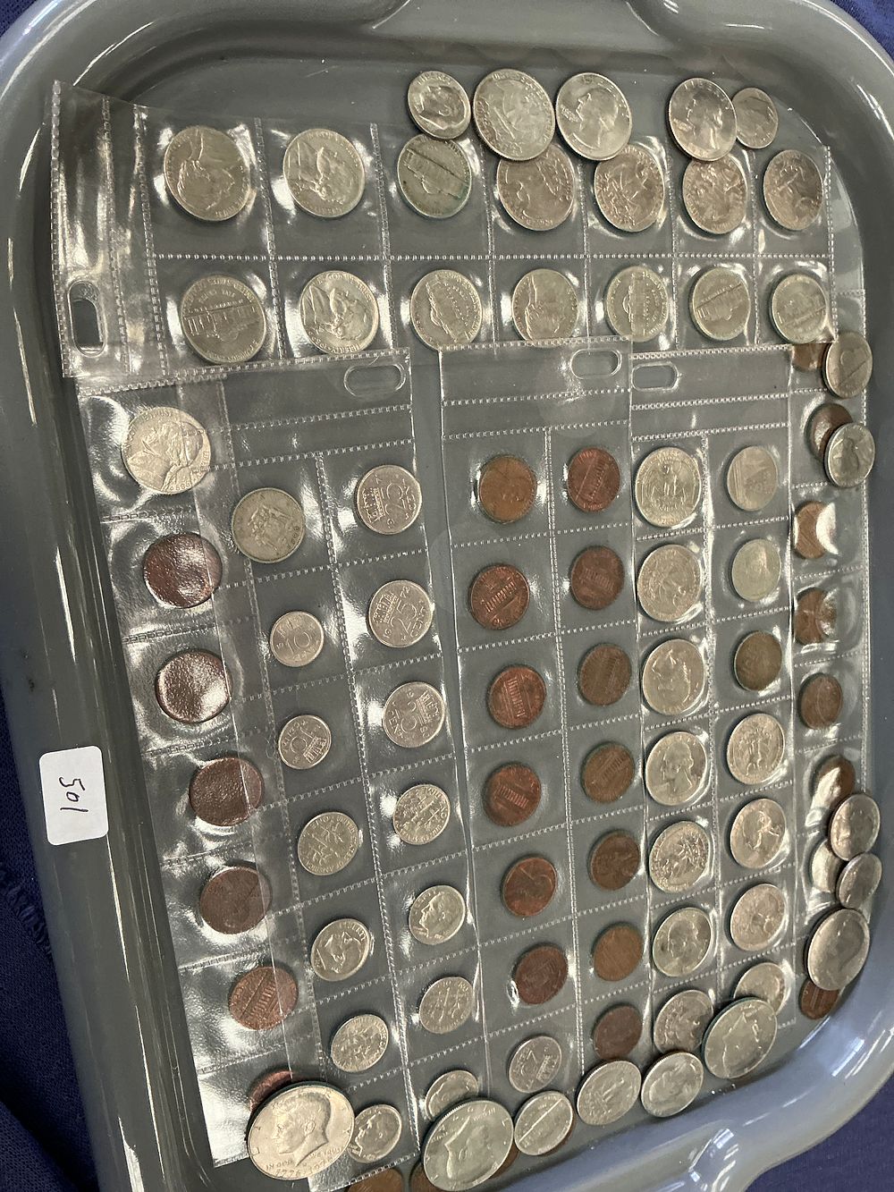 Lot 295: A Collection of US and Netherlands Coins including Kennedy Half Dollar and Washington Quarters