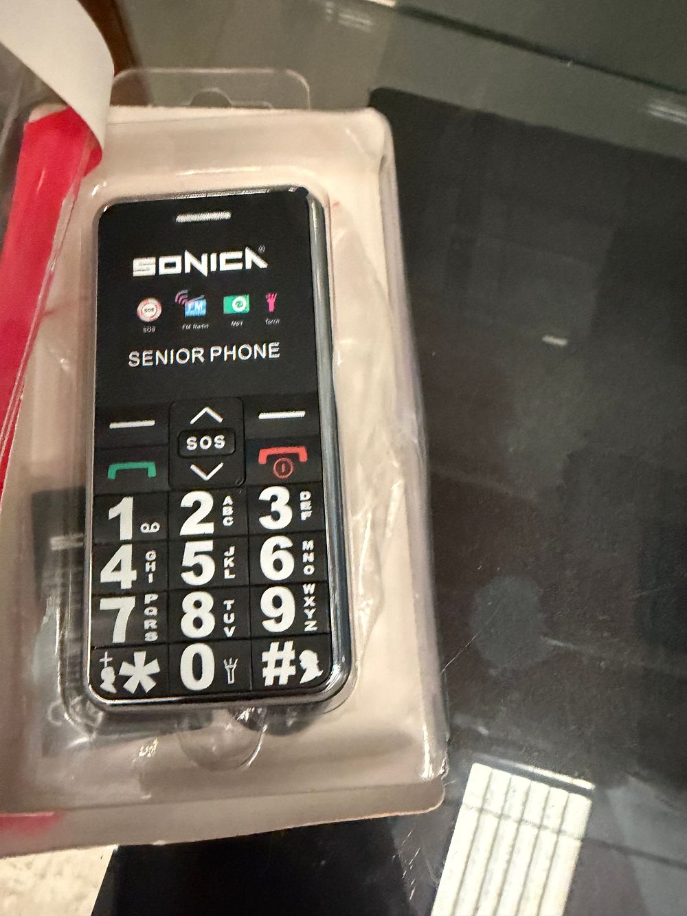 Lot 214: A Sonica Senior Phone Big Button Mobile Telephone